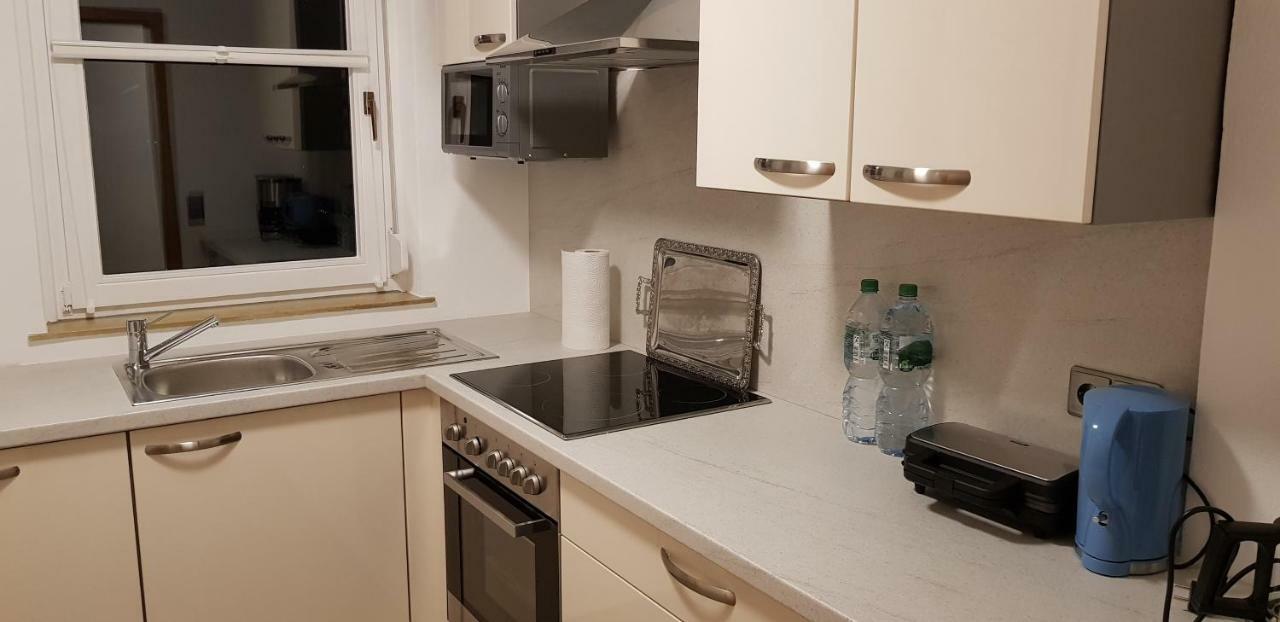 Outletcity Ferienwohnung Apartment 2 Metzingen  Luaran gambar
