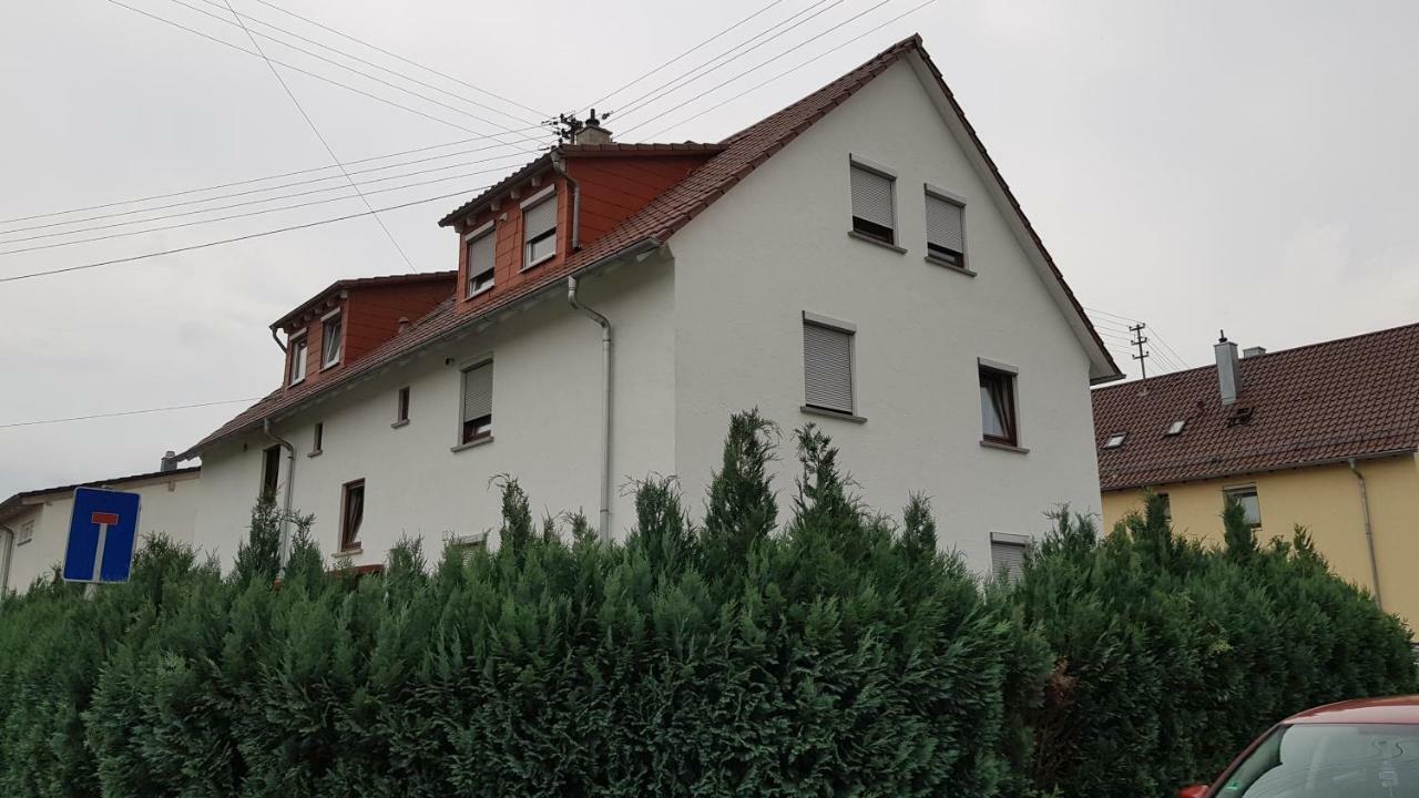 Outletcity Ferienwohnung Apartment 2 Metzingen  Luaran gambar